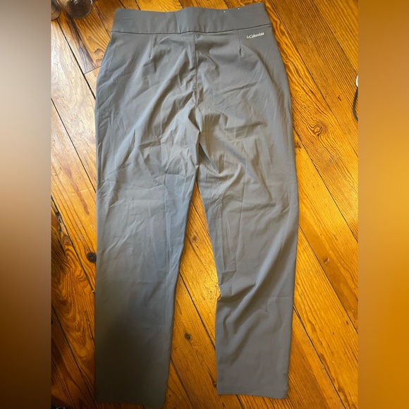 Columbia Pants - NWOT Colombia stretchy joggers excellent condition